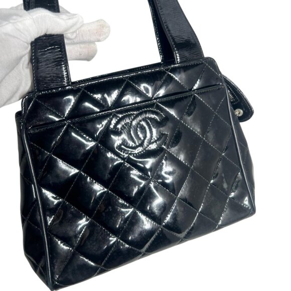 💎✨Authentic✨💎Chanel Handbag Black Patent Leather - Picture 3 of 15